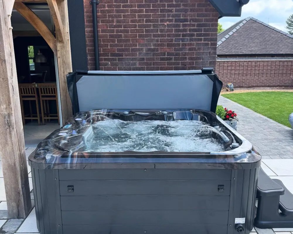 category-hot-tubs-by-budget category-hot-tubs-by-budget